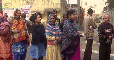 Voting for 250 wards begins; AAP, BJP, Congress are in a 3 way battle in the civic poll