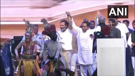 Rahul Gandhi breaks into tribal dance with Ashok Gehlot, Sachin Pilot, Kamal Nath